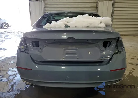 2022 Honda Accord Hybrid Sport from USA, damaged, VIN 1HGCV3F28NA044274